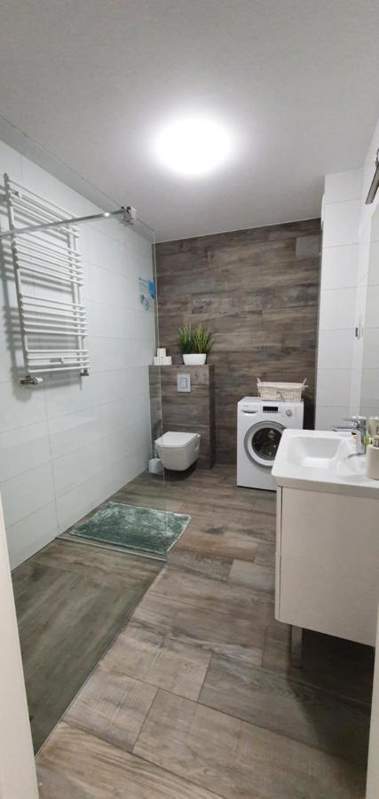 Apartament Z Basenem Laura Polanki Park Daire Kolobrzeg Dış mekan fotoğraf