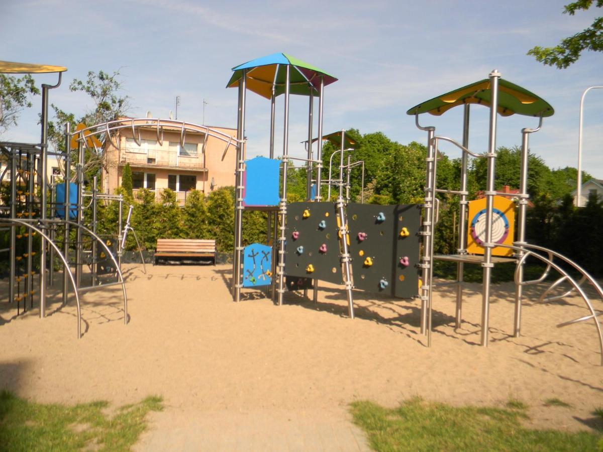 Apartament Z Basenem Laura Polanki Park Daire Kolobrzeg Dış mekan fotoğraf